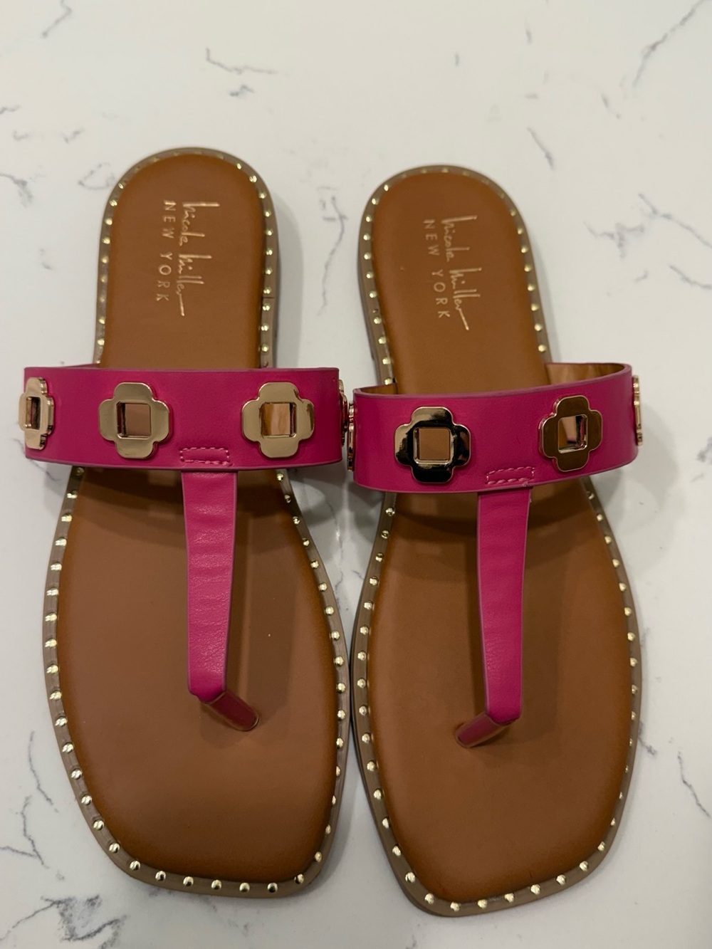 Nicole Miller New York Hot Pink T-Strap  Sandals with gold embellishments size 8